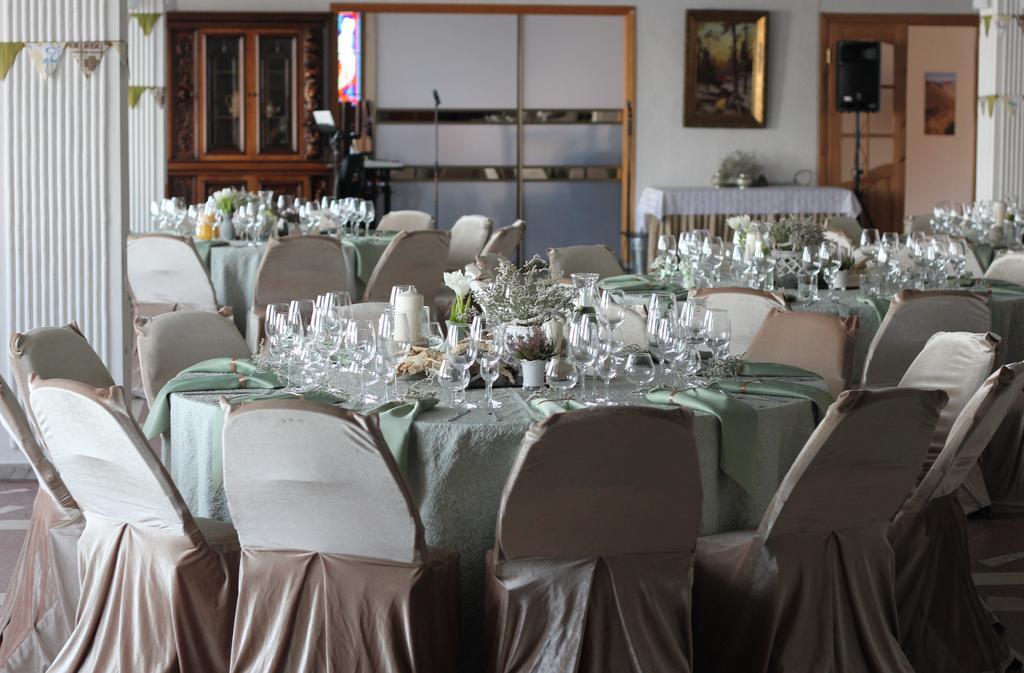 Nidos Banga Hotel Zewnętrze zdjęcie